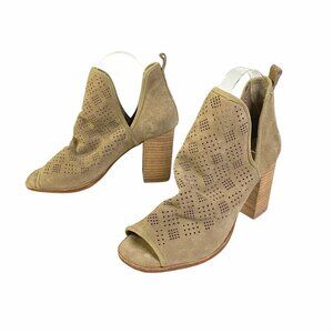 Chinese Laundry Sacred Tan Slouchy Ankle Boots 8.5